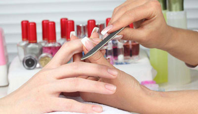 How to buy nail polish
